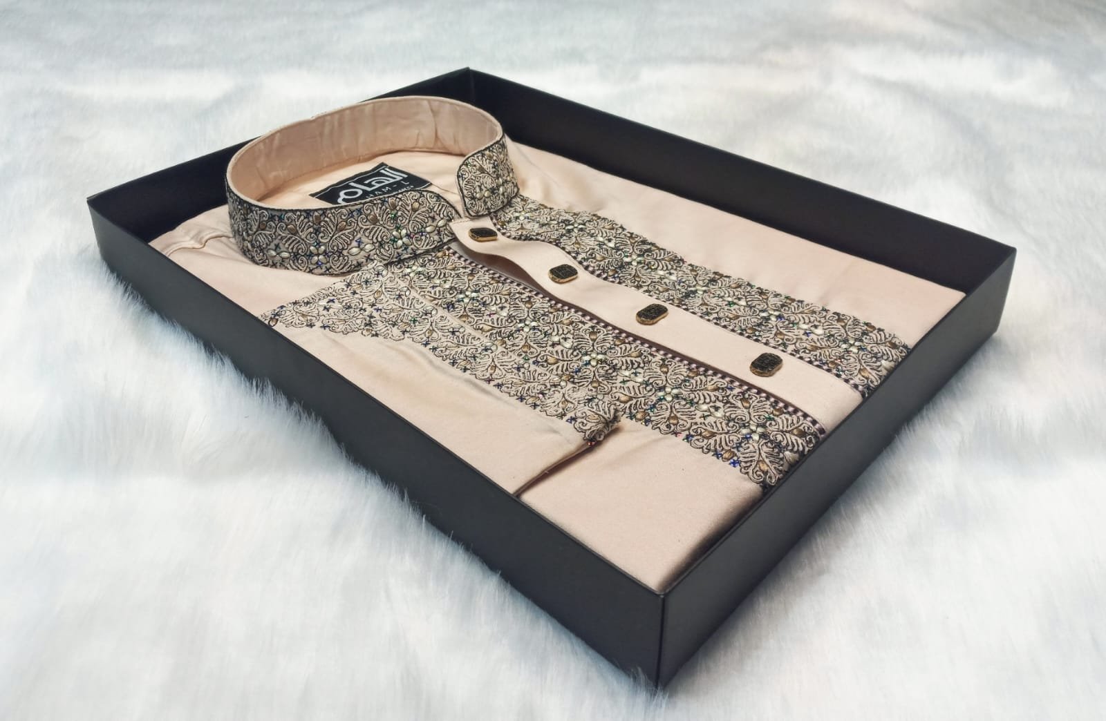 প্রিমিয়াম কট সিকুয়েন্স এমব্রয়ডারি পাঞ্জাবি